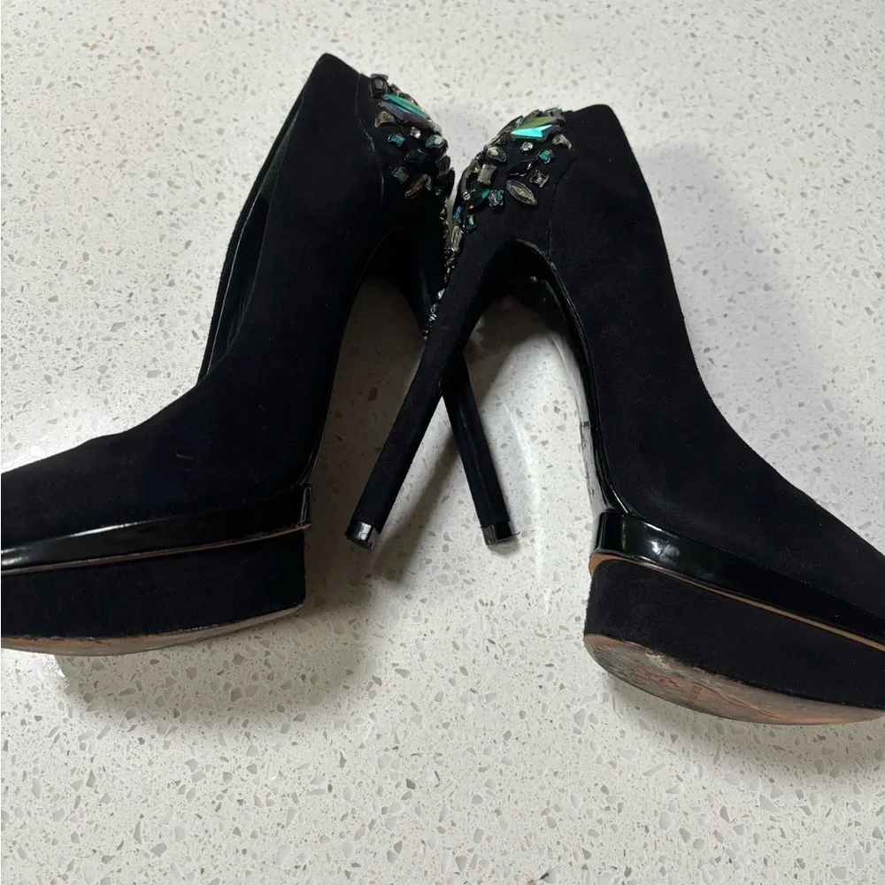 B Brian Atwood Ferranta Jeweled Pumps. Size 6.5